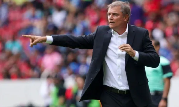 El uruguayo aún espera gente nueva.