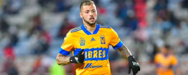 El uruguayo no estaría muy contento con los universitarios.