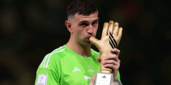 Emiliano Martínez en exclusiva para El Futbolero confesó lo que hizo tras la victoria de Argentina sobre la selección mexicana en el Mundial de Qatar