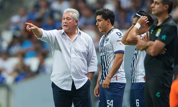 En Rayados todo se complica porque la mayoría de sus futbolistas están en buen nivel
