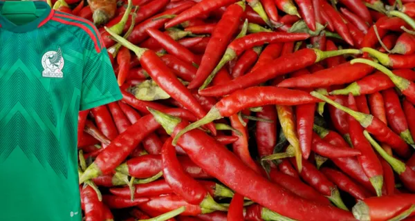 En su mejor momento ganó un gran salario en el fútbol mexicano, ahora promociona un producto.