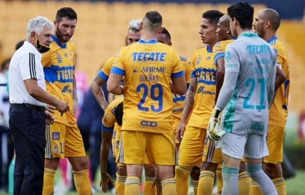 En Tigres, Ricardo Ferretti lo borró y ahora llega a Europa de manera sorpresiva.