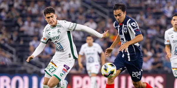 Entre Canales y Ocampos fabricaron una jugada que debió acabar en gol