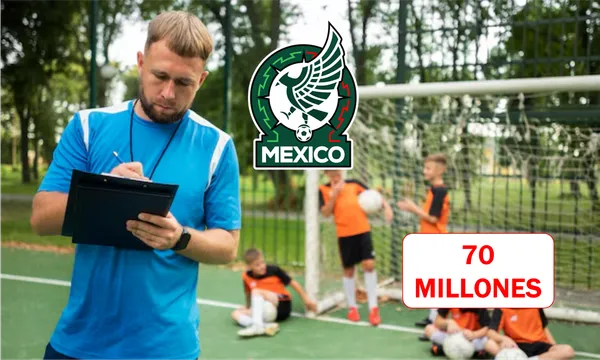 Entrenador revisa un papel y apunta algunas ideas (Fuente: Freepick)