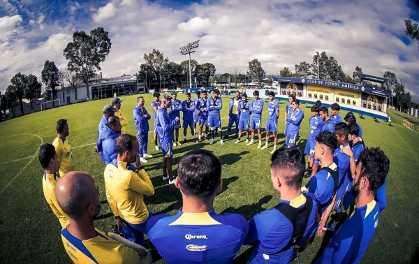 Es uno de los jugadores más caros que ha fichado el América pero parece que Tano ya no lo tiene en cuenta.