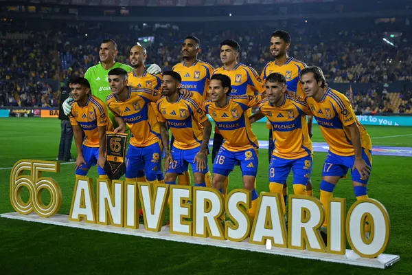 Este futbolista aseguró su permanencia en el club a pesar de los rumores de su salida