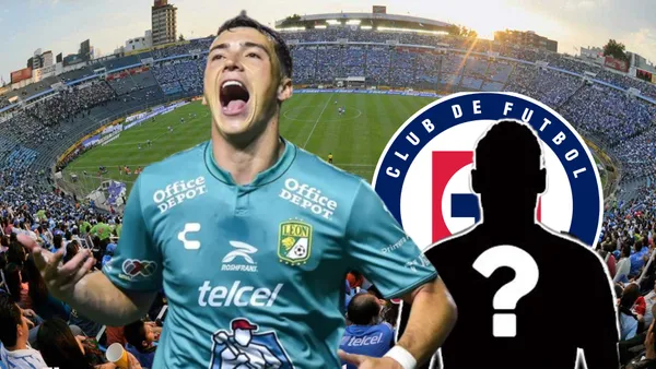 Federico Viñas, en el Estadio de los Deportes, logo de Cruz Azul/FOTO El Futbolero