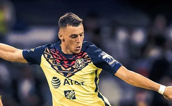 Federico Viñas ha sido seguido por clubes de España, Italia e Inglaterra, por lo que en caso de salir del América podría recular en alguna de estas ligas.