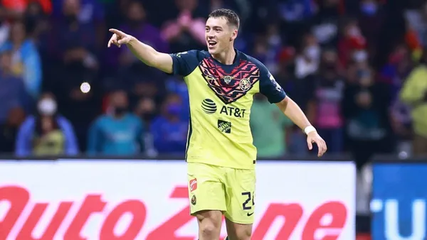 Federico Viñas no la ha pasado bien en las Águilas del América desde que llegó Santiago Solari.