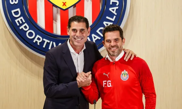 Fernando Gago se queda como entrenador, pero Fernando Hierro sigue en compás de espera.