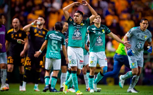 Fernando Navarro podría estar buscando nuevos aires, pero Chivas no estaría interesado en sus servicios.