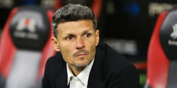 Fernando Ortiz se ha empezado a ganar malas críticas por parte de la afición debido al mal funcionamiento del América.