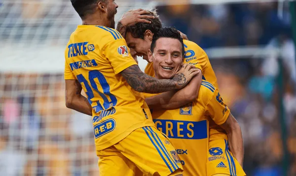 Florian Thauvin hizo el primer gol de Tigres ante Cruz Azul y en el festejó ignoró a un elemento importante del club
