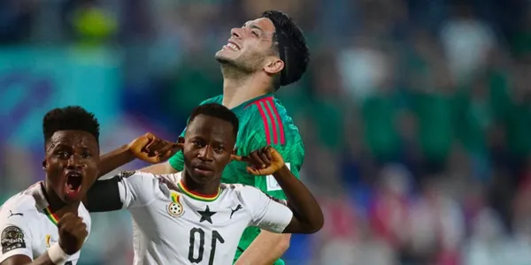 Fue la pesadilla de Jiménez, aunque juega en segunda división y gane 17 veces menos que el mexicano