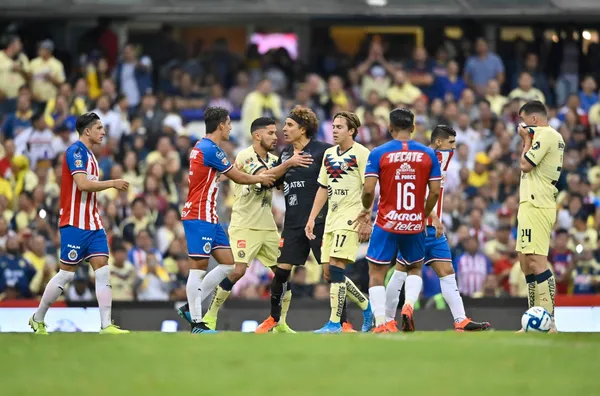 Fue pretendido por América y Chivas en su momento pero a sus 35 años jugará para un club recientemente conformado.