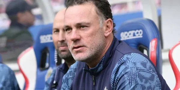 Gabriel Milito confirmó dos bajas para Chivas de cara al Clausura 2026