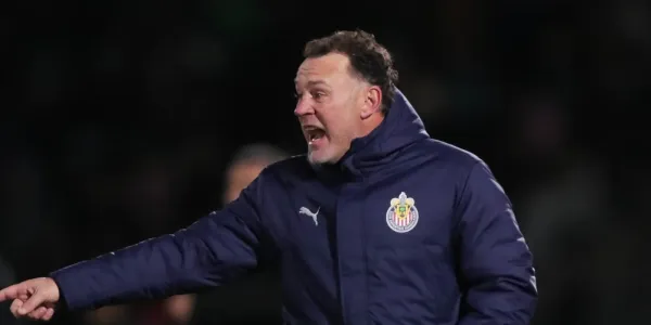 Gabriel Milito destacó el arranque de torneo de un futbolista de Chivas