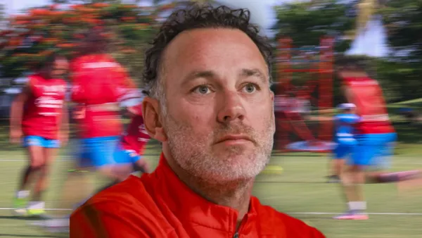 Gabriel Milito durante conferencia de prensa