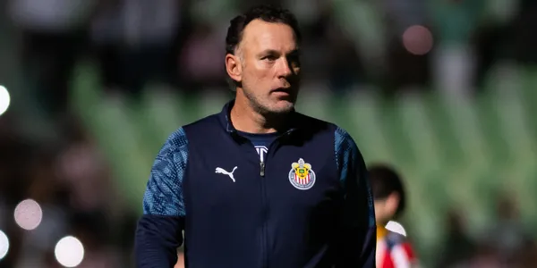Gabriel Milito explica por qué Armando González terminó por salir de cambio en el Chivas vs Cruz Azul