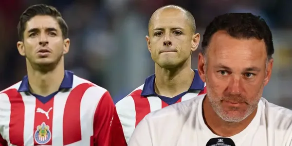 Gabriel Milito junto a Isaác Brizuela y Javier Hernández / FOTO FOX DEPORTES