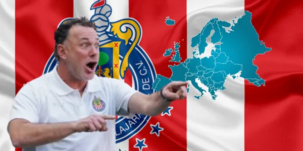 Gabriel Milito junto al escudo de Chivas / FOTO CLARO SPORTS