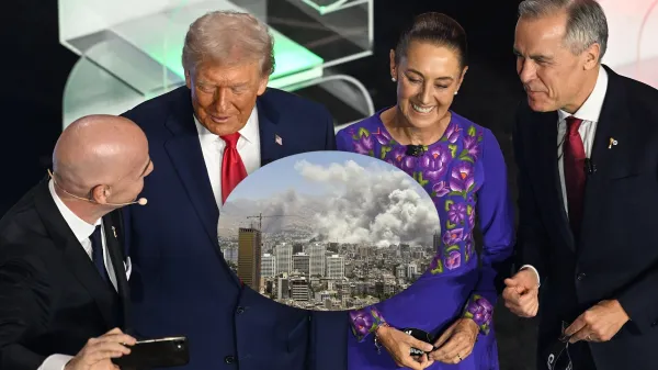 Gianni Infantino junto a Donald Trump y Claudia Sheinbaum durante el sorteo del Mundial 2026