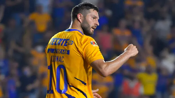 Gignac con la camiseta de Tigres. (Foto: Rompela Mas)