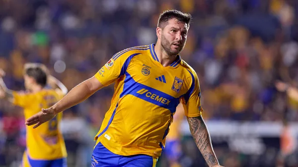 Gignac en el partido de la Jornada 10 del Apertura 2024. | Foto: Mex Sport