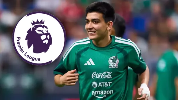 Gilberto Mora durante el calentamiento previo al duelo de México