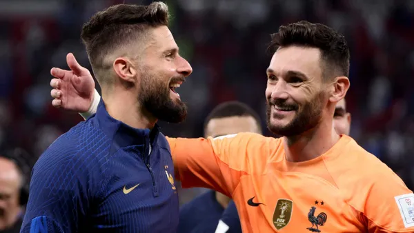 Giroud y Lloris en la selección francesa (Foto: MEXSPORT)