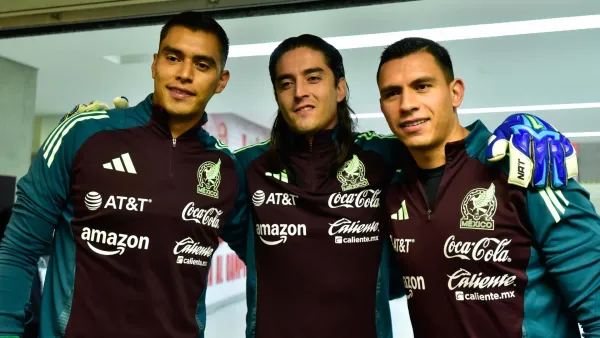 Guardametas de la Selección Mexicana en el CAR: Raúl Rangel, Carlos Acevedo y Luis Malagón