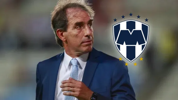 Guillermo Almada cuando dirigía Pachuca