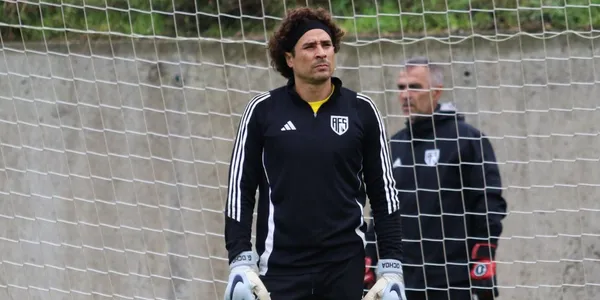 Guillermo Ochoa (Fuente: AVS Futebol)