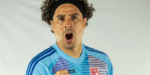 Guillermo Ochoa (Fuente: AVS SAD)