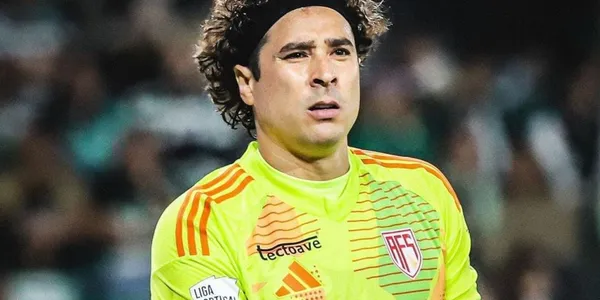 Guillermo Ochoa (Fuente: AVS SAD)