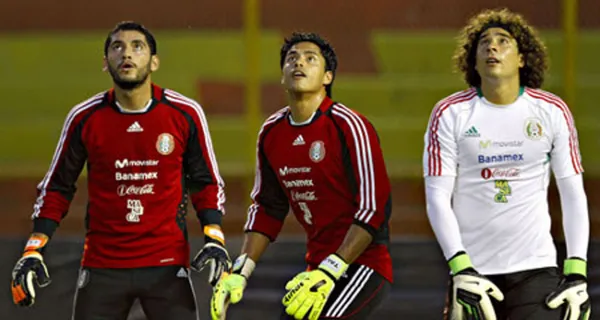 Guillermo Ochoa ha sido pieza inamovible de Gerardo Martino pero todo se debería a que veto a su competencia