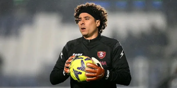 Guillermo Ochoa no estuvo presente por lesión en el partido de Salernitana y lo que dice la prensa italiana de su regreso