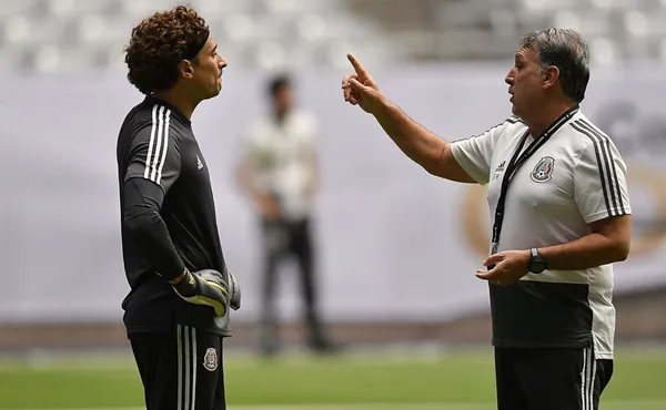 Guillermo Ochoa tiene un peso importante en selección nacional y Tata Martino lo sabe.