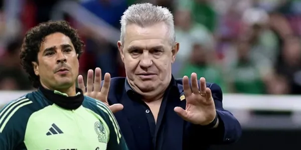 Guillermo Ochoa y Javier Aguirre / Foto: MEXSPORT