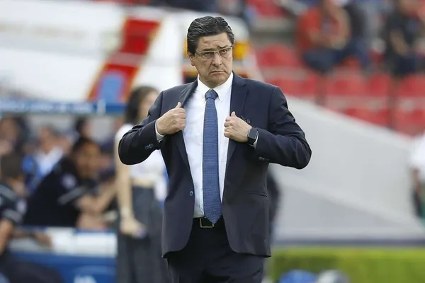 Hay tres entrenadores que sugieren para el rebaño