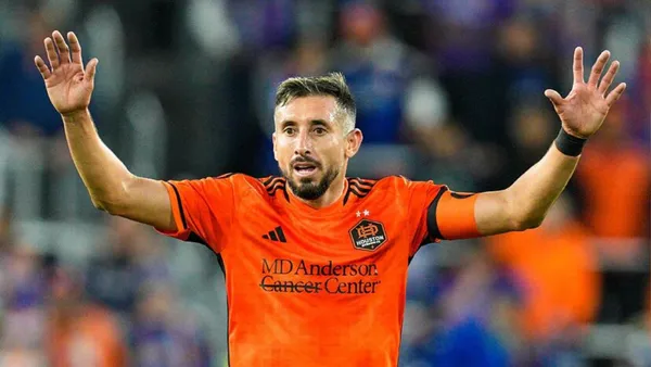Héctor Herrera con la camiseta del Houston Dynamo. (Foto: Yahoo Noticias)