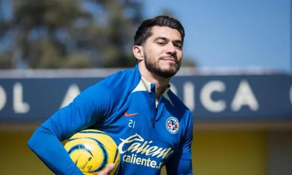 Henry Martín en una práctica en Coapa / Club América