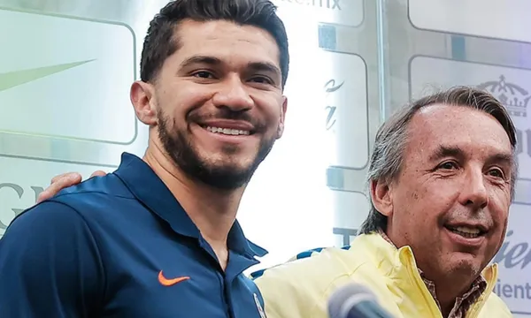 Henry Martín y Emilio Azcárraga en conferencia de prensa del América