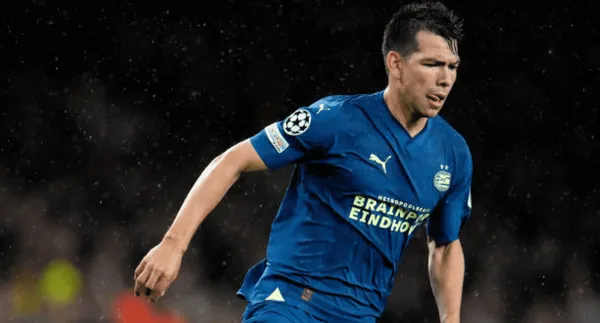 Hirving Lozano no tuvo un buen debut en la presente Champions League con el PSV