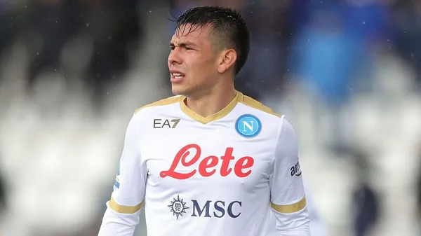 Hirving Lozano recibe una noticia no tan agradable por parte del Napoli y vaticina una posible salida del Chucky