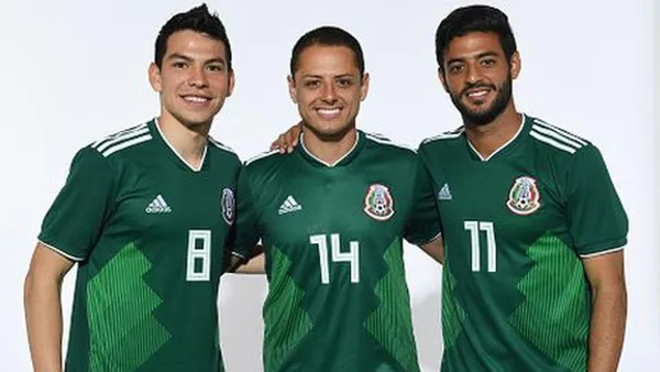 Hirving Lozano reconoció que su ídolo de pequeño ha sido Javier ‘Chicharito’ Hernández; el delantero de LA Galaxy hasta le dio un regalo