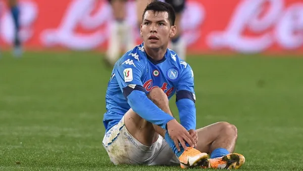 Hirving Lozano ya luce mejor, tras el golpe recibido al comienzo de la Copa Oro. El jugador de Nápoli no tardará demasiado en volver al campo de juego y ya habría una fecha certera. Entérate de cuándo será la vuelta de Chucky.