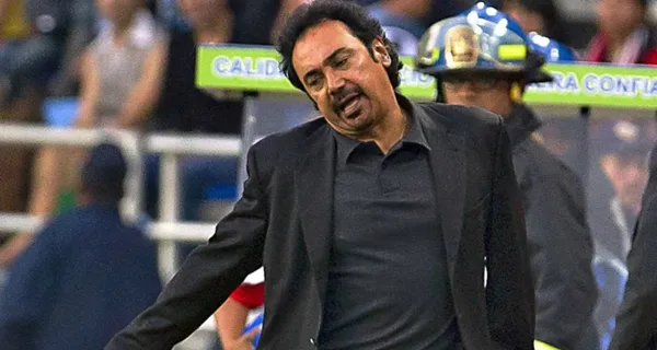 Hugo Sánchez cuestiona decisión arbitral (Fuente: Mexsports)