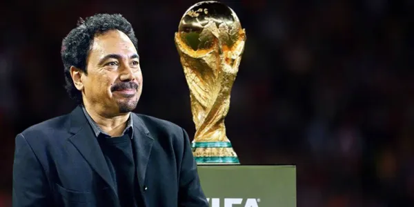 Hugo Sánchez durante su faceta como entrenador en México