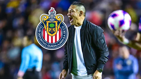 Ignacio Ambriz dirigiendo en México